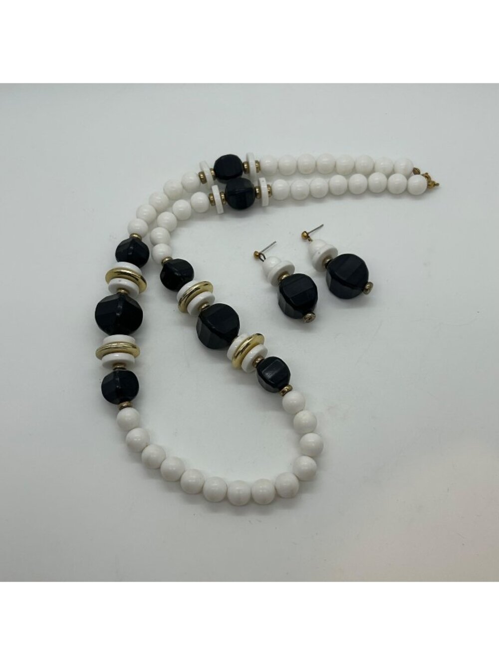 Vintage Black White Acrylic Bead Necklace Earring Set Geometric 1980s Jewelry